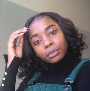 Meet your Posher, Razia